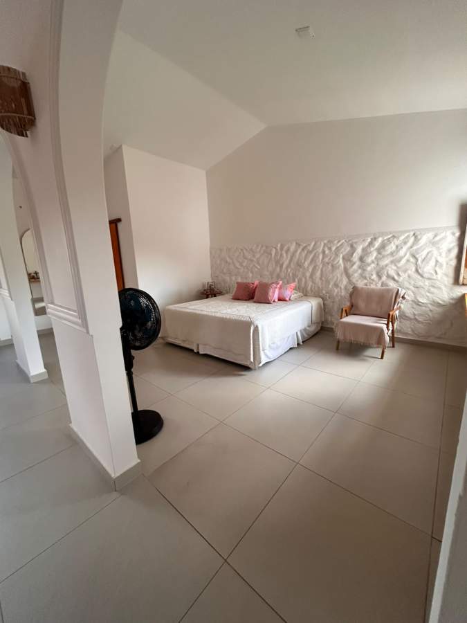 Casa, 4 quartos, 270 m² - Foto 26