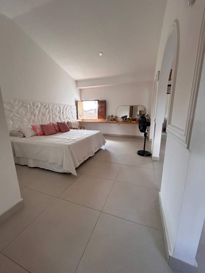 Casa, 4 quartos, 270 m² - Foto 27